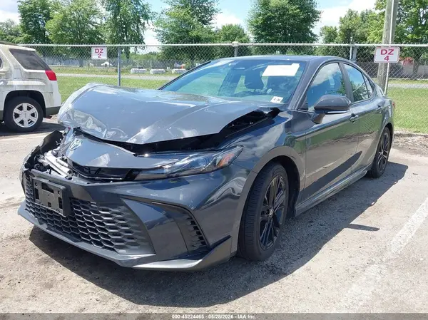 4T1DAACK9SU130559 2025 TOYOTA CAMRY - Image 2