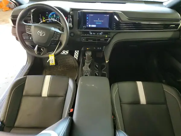 4T1DAACK9SU132053 2025 TOYOTA CAMRY - Image 8