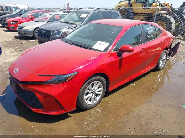 4T1DAACK9SU132702 2025 TOYOTA CAMRY - Image 2