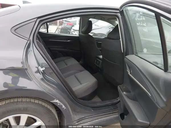 4T1DAACK9SU133297 2025 TOYOTA CAMRY - Image 8