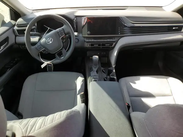 4T1DAACK9SU138077 2025 TOYOTA CAMRY - Image 8