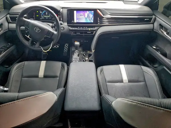 4T1DAACK9SU139794 2025 TOYOTA CAMRY - Image 8