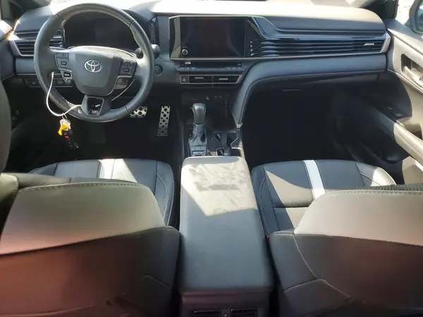 4T1DAACK9SU140315 2025 TOYOTA CAMRY - Image 8