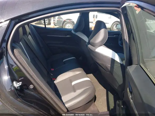 4T1DAACK9SU142923 2025 TOYOTA CAMRY - Image 8