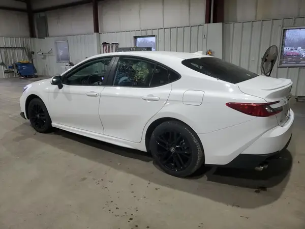4T1DAACK9SU144929 2025 TOYOTA CAMRY - Image 2