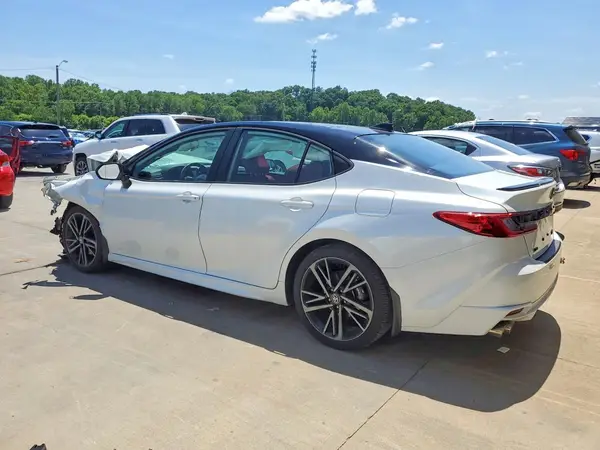 4T1DAACK9SU145983 2025 TOYOTA CAMRY - Image 2
