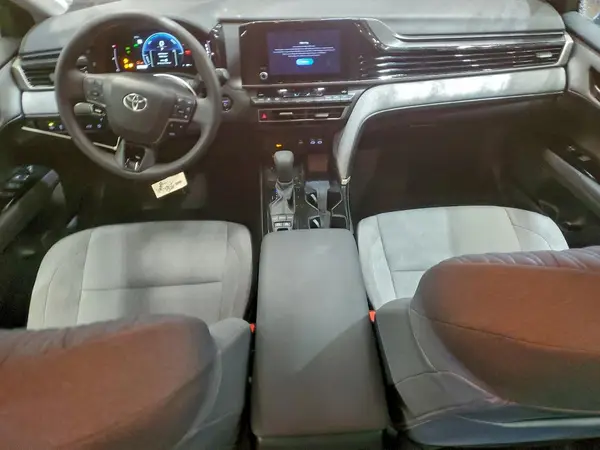 4T1DAACK9SU161827 2025 TOYOTA CAMRY - Image 8