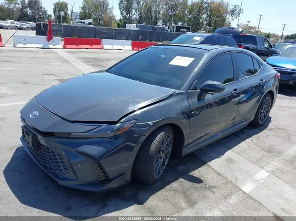 4T1DAACK9SU165280 2025 TOYOTA CAMRY - Image 2