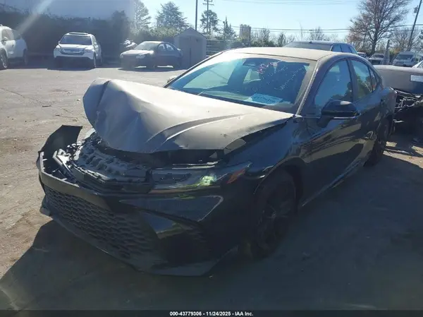 4T1DAACK9SU165795 2025 TOYOTA CAMRY - Image 2