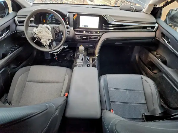 4T1DAACK9SU167756 2025 TOYOTA CAMRY - Image 8