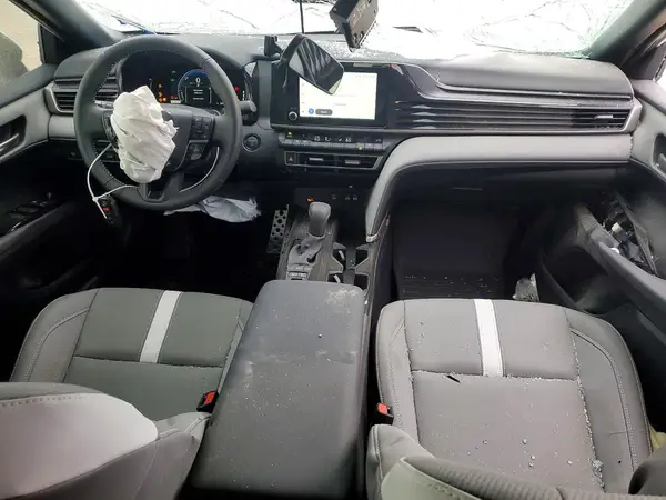 4T1DAACK9SU169572 2025 TOYOTA CAMRY - Image 8
