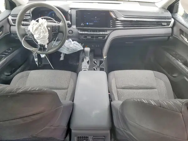 4T1DAACK9SU172729 2025 TOYOTA CAMRY - Image 8