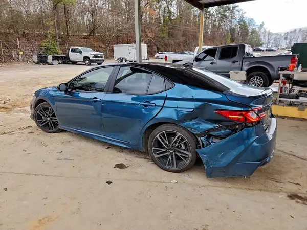 4T1DAACK9SU180233 2025 TOYOTA CAMRY - Image 2