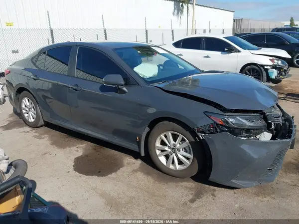 4T1DAACK9SU185562 2025 TOYOTA CAMRY - Image 1