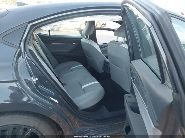 4T1DAACK9SU189028 2025 TOYOTA CAMRY - Image 8