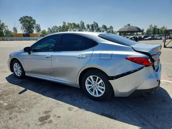 4T1DAACK9SU194424 2025 TOYOTA CAMRY - Image 2
