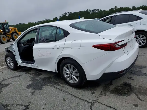 4T1DAACK9SU194441 2025 TOYOTA CAMRY - Image 2