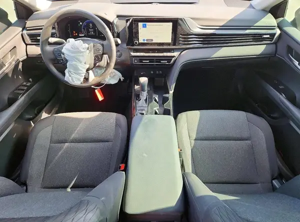 4T1DAACK9SU204904 2025 TOYOTA CAMRY - Image 8