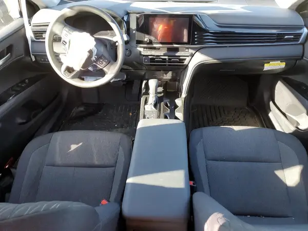 4T1DAACK9SU503597 2025 TOYOTA CAMRY - Image 8