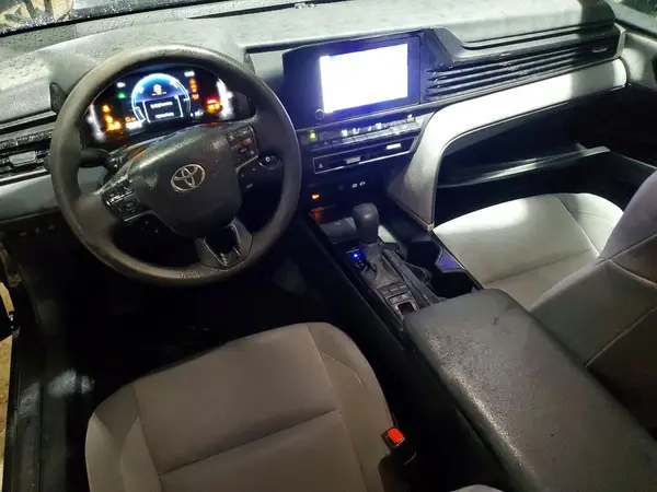 4T1DAACK9SU504717 2025 TOYOTA CAMRY - Image 8