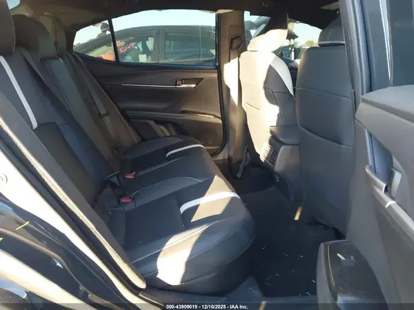 4T1DAACK9SU504720 2025 TOYOTA CAMRY - Image 8