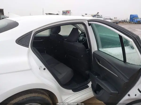 4T1DAACK9SU508699 2025 TOYOTA CAMRY - Image 8