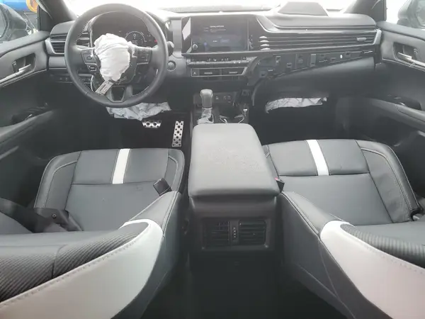 4T1DAACK9SU510615 2025 TOYOTA CAMRY - Image 8