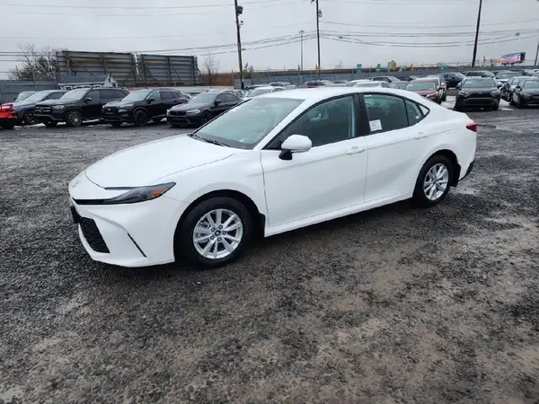 4T1DAACK9SU511960 2025 TOYOTA CAMRY - Image 1