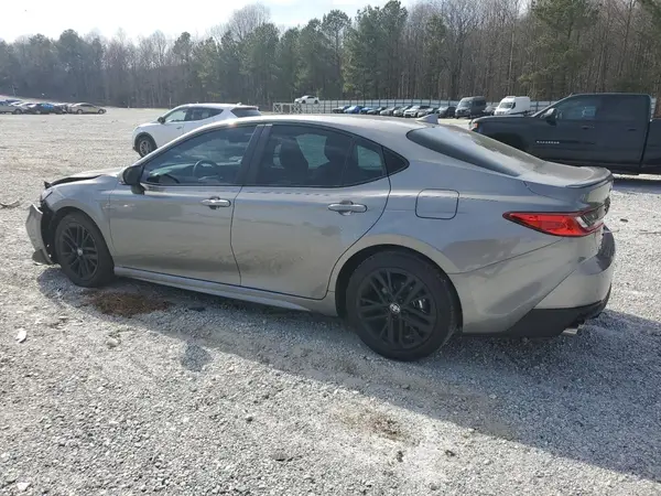 4T1DAACK9SU512123 2025 TOYOTA CAMRY - Image 2