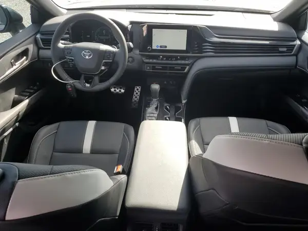 4T1DAACK9SU512123 2025 TOYOTA CAMRY - Image 8