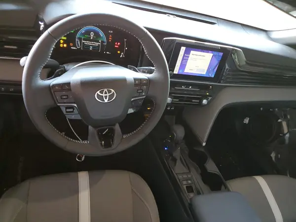4T1DAACK9SU512784 2025 TOYOTA CAMRY - Image 8