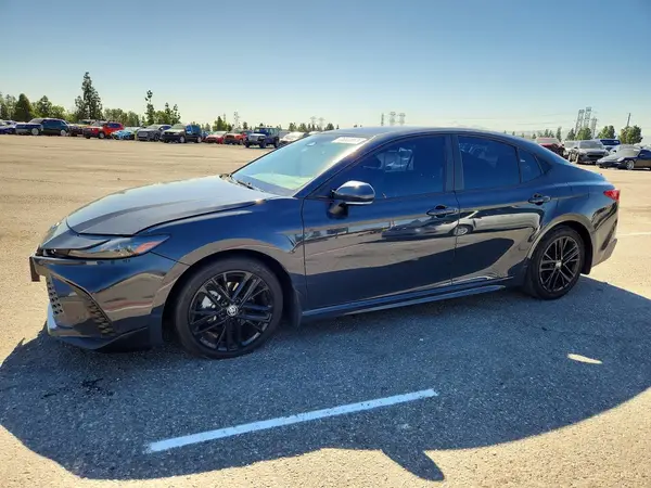 4T1DAACK9SU515569 2025 TOYOTA CAMRY - Image 1