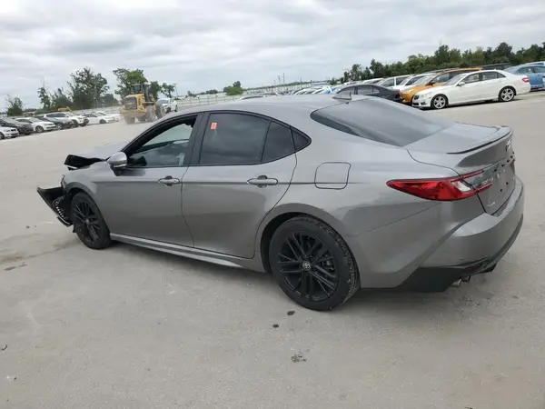 4T1DAACK9SU516172 2025 TOYOTA CAMRY - Image 2