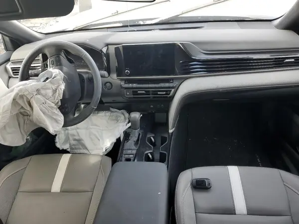 4T1DAACK9SU519296 2025 TOYOTA CAMRY - Image 8