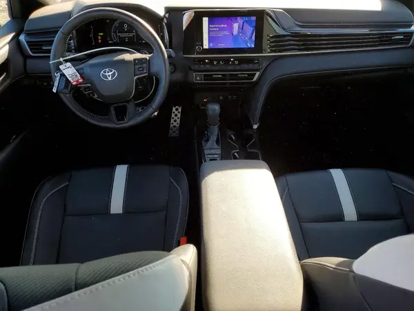 4T1DAACK9SU521209 2025 TOYOTA CAMRY - Image 8