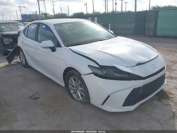 4T1DAACK9SU523557 2025 TOYOTA CAMRY - Image 1