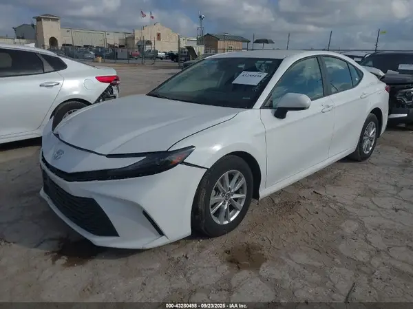 4T1DAACK9SU523557 2025 TOYOTA CAMRY - Image 2