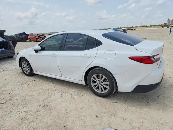 4T1DAACK9SU523610 2025 TOYOTA CAMRY - Image 2