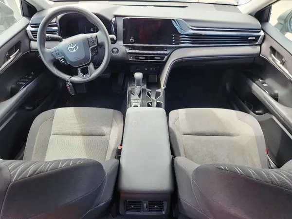 4T1DAACK9SU523915 2025 TOYOTA CAMRY - Image 8
