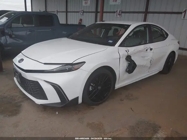 4T1DAACK9SU529424 2025 TOYOTA CAMRY - Image 2