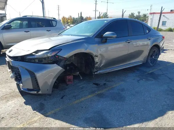 4T1DAACK9SU531075 2025 TOYOTA CAMRY - Image 2