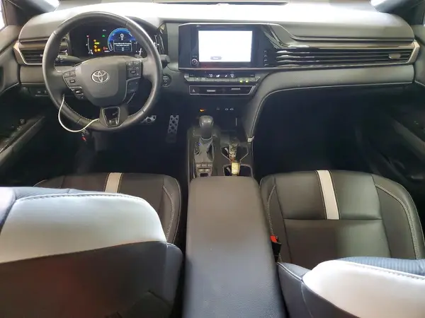 4T1DAACK9SU532386 2025 TOYOTA CAMRY - Image 8
