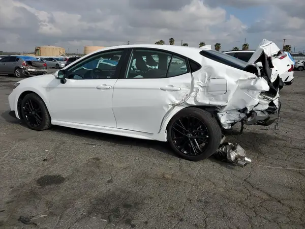 4T1DAACK9SU539063 2025 TOYOTA CAMRY - Image 2