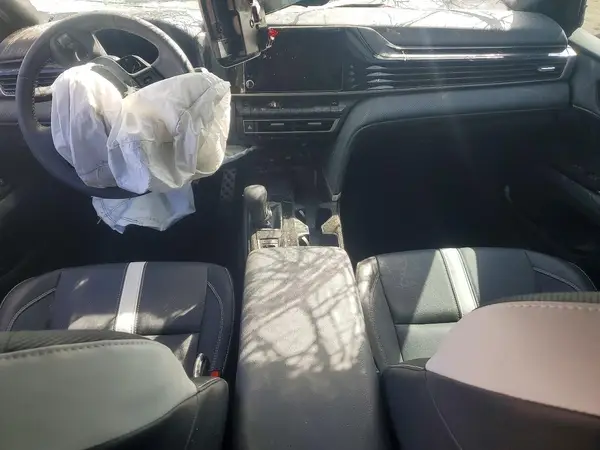 4T1DAACK9SU539905 2025 TOYOTA CAMRY - Image 8