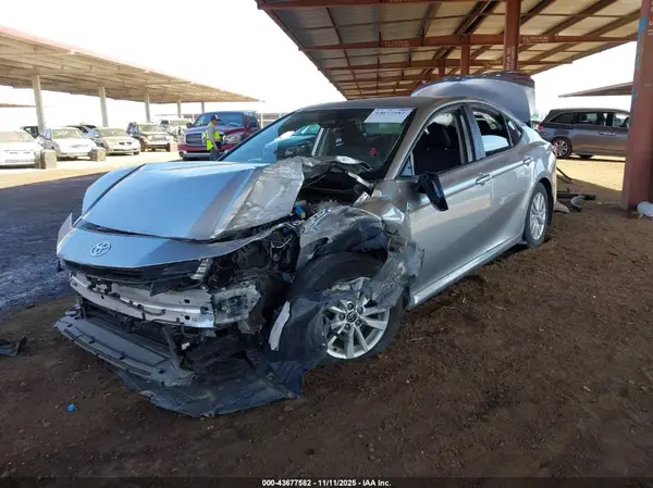 4T1DAACK9SU541461 2025 TOYOTA CAMRY - Image 2
