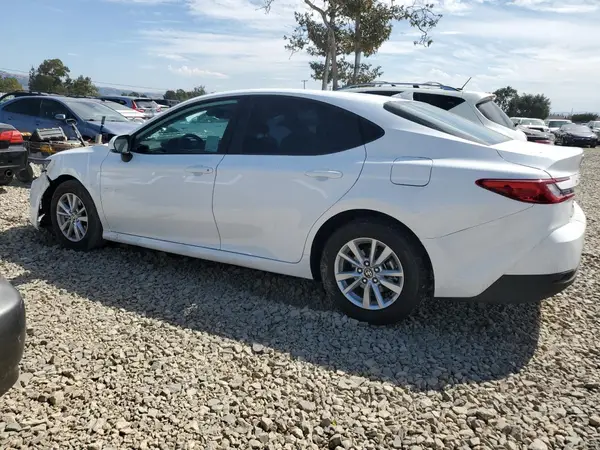 4T1DAACK9SU541623 2025 TOYOTA CAMRY - Image 2