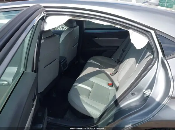 4T1DAACK9SU549107 2025 TOYOTA CAMRY - Image 8