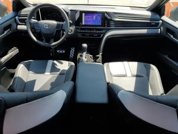 4T1DAACK9SU549656 2025 TOYOTA CAMRY - Image 8