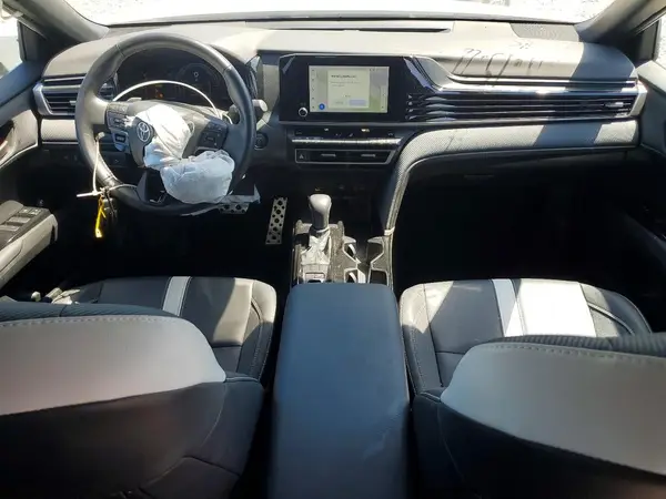 4T1DAACK9SU549947 2025 TOYOTA CAMRY - Image 8