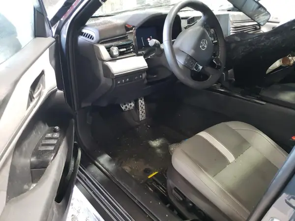 4T1DAACK9SU556042 2025 TOYOTA CAMRY - Image 8